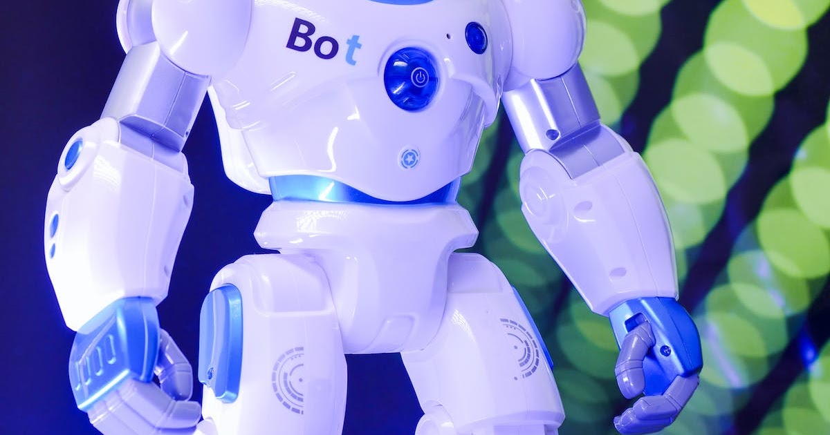 discover how robots are revolutionizing logistics in 2025, enhancing efficiency, accuracy, and speed in supply chain operations.